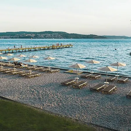 Holiday home Premium Mobile Homes - & Adria