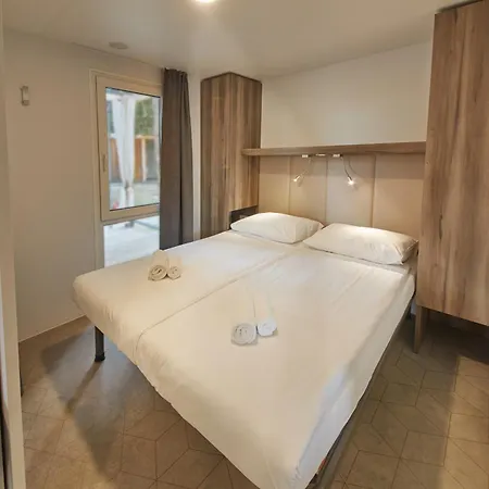 Premium Mobile Homes - & Adria *